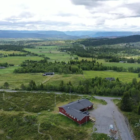 Red Cross Cabin, Spacious Mountain Feriehus Gol