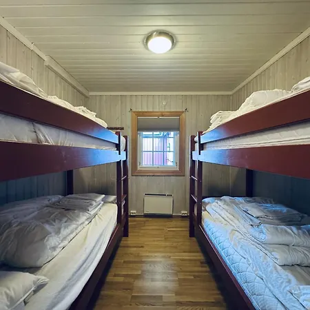 Red Cross Cabin, Spacious Mountain Gol