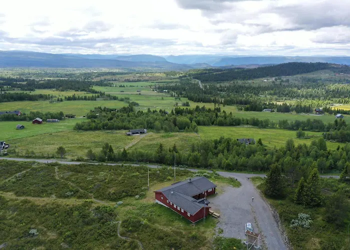 Red Cross Cabin, Spacious Mountain Feriehus Gol