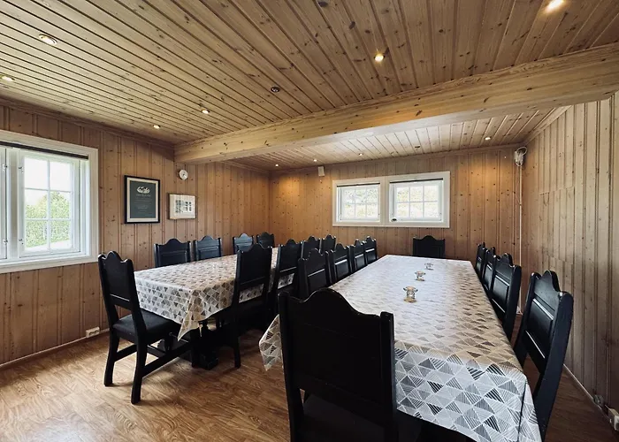 Red Cross Cabin, Spacious Mountain Feriehus Gol